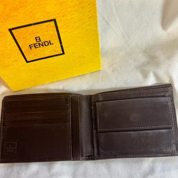 Fendi Zucca FF logo Bifold - Picture 4 of 8